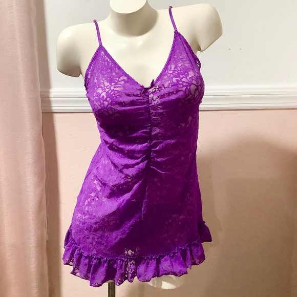 Victoria's Secret Lingerie The Lacie 2-pc Babydoll - Picture 2 of 9